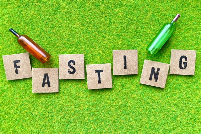 断食　ファスティング